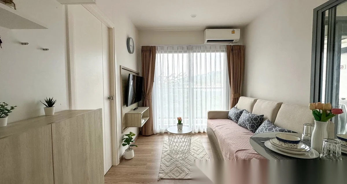 Апартаменты 1BR в ЖК Phyll Phuket by Central Pattana · Вичит · Вид в сад