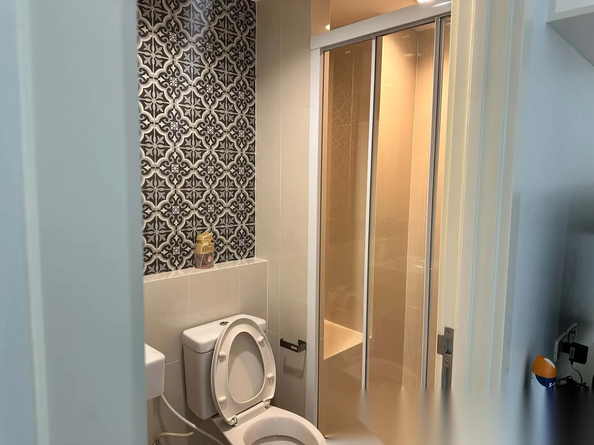 1 Bedroom Apartment for rent at The Base Height complex · Phuket Town — photo 5