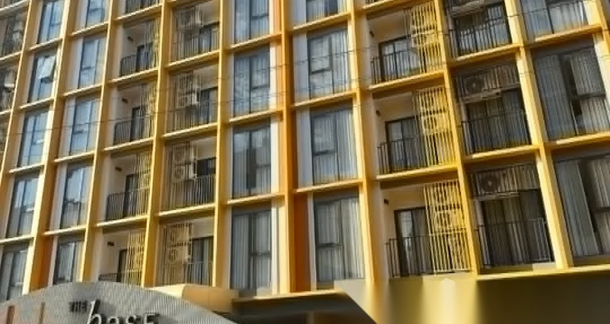 1 Bedroom Apartment for rent at The Base Rise complex · Wichit