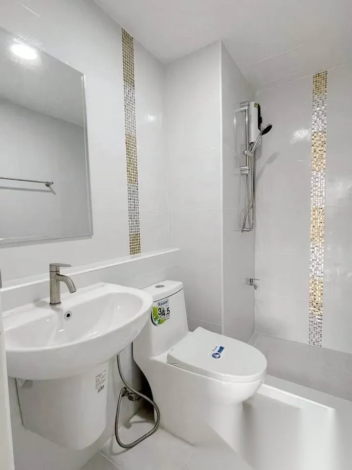 Studio Apartment for rent at D Condo Creek complex · Kathu — photo 7
