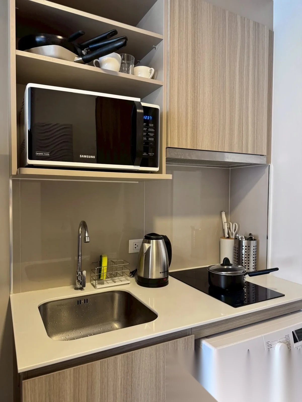 Studio Apartment for rent at The Base Rise complex · Wichit · Pool View — photo 8