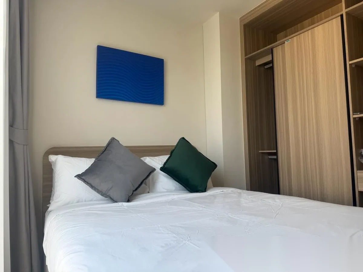 Апартаменты 2BR в ЖК The Base Rise · Вичит · Вид на бассейн — фото 8