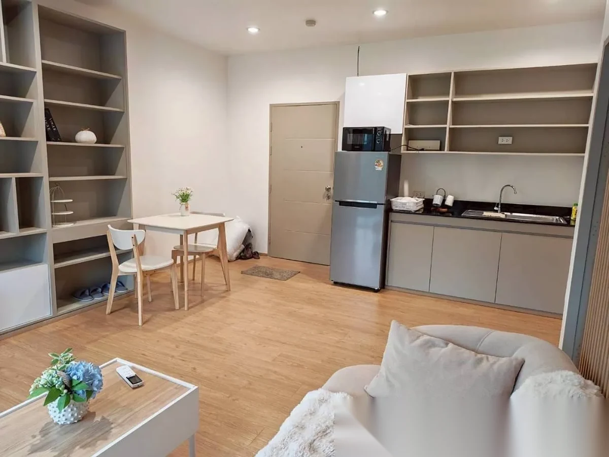 1 Bedroom Apartment for rent at The Green Places Condominium complex · Phuket Town — photo 4