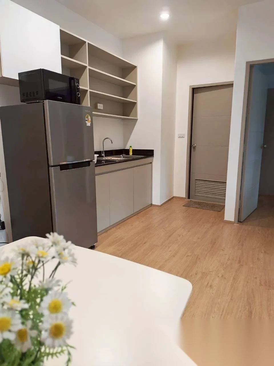 1 Bedroom Apartment for rent at The Green Places Condominium complex · Phuket Town — photo 5