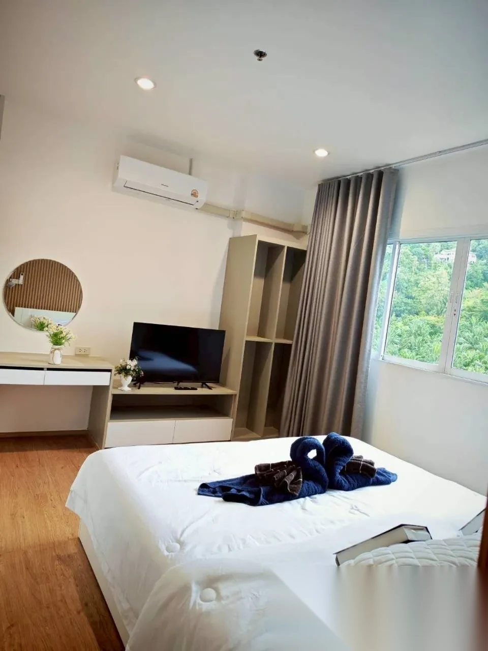 1 Bedroom Apartment for rent at The Green Places Condominium complex · Phuket Town — photo 10