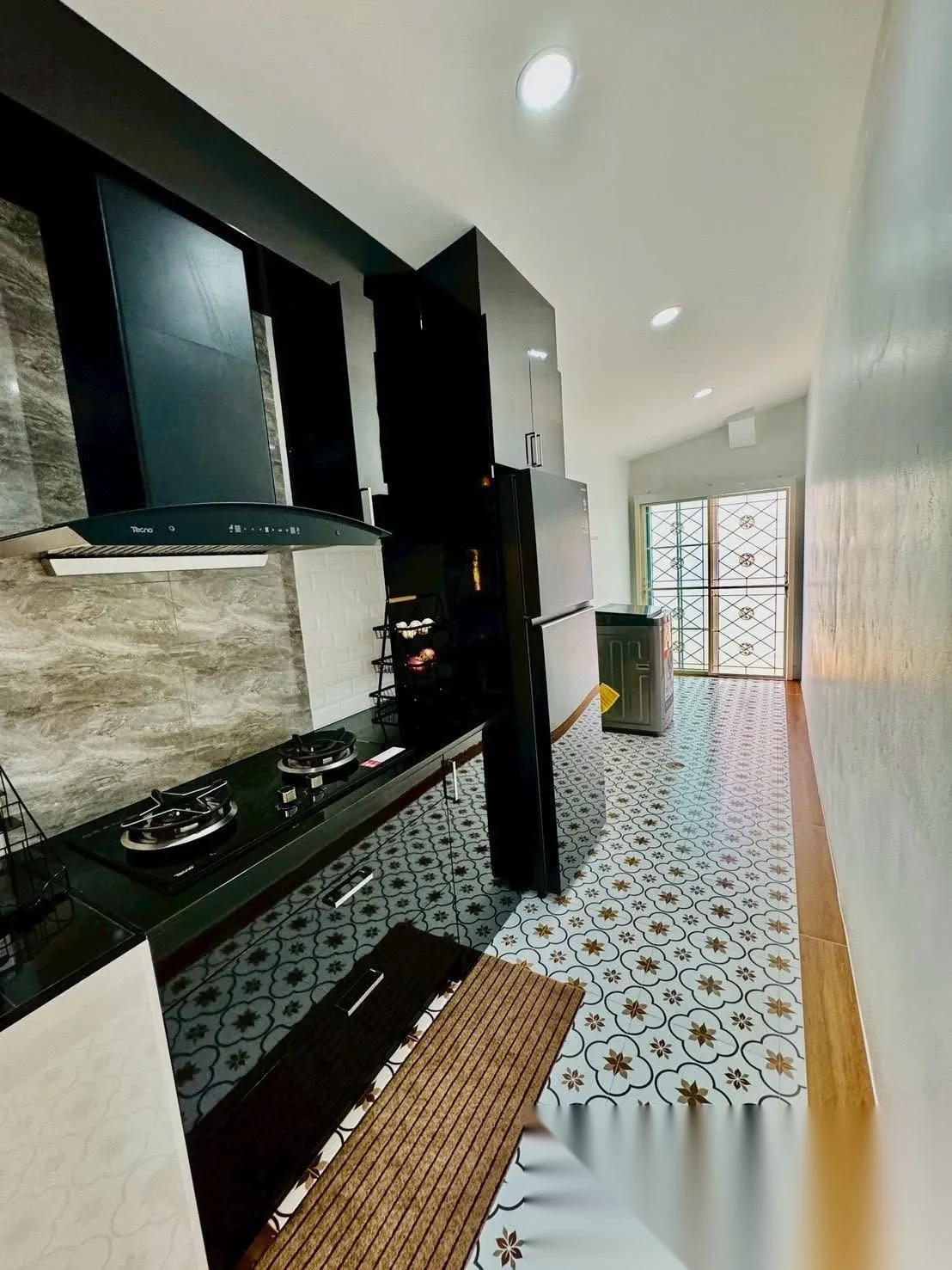 3 Bedroom Townhouse for rent at Chao Fah Garden Home 3 complex · Ko Kaeo · Garden View — photo 6