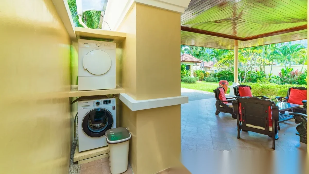 Вилла 4BR в комплексе Ocean Palms Villa Bangtao · Чернг Тале / Bang Tao · Вид на бассейн — фото 12