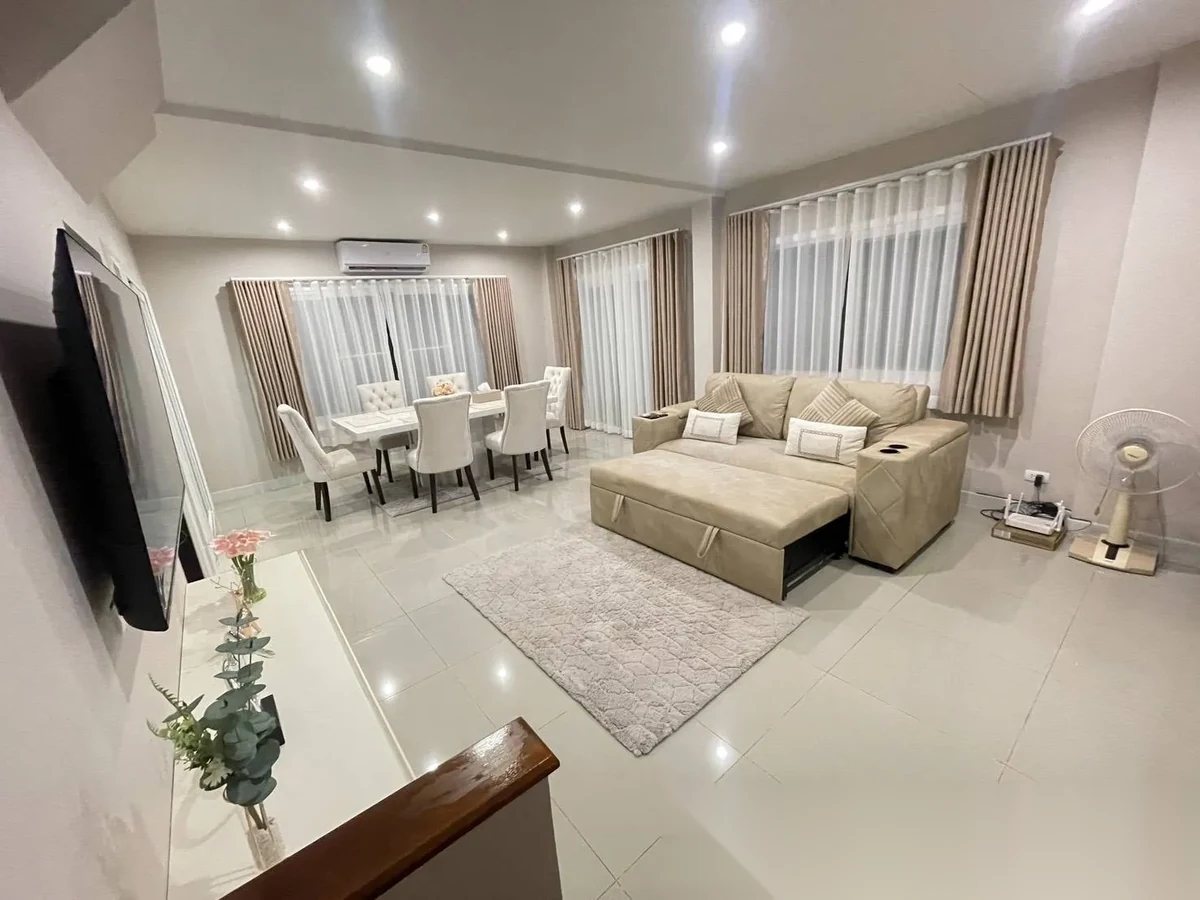 3 Bedroom House for rent at Supalai Bella Thalang Phuket complex · Thep Krasattri · Pool Access — photo 3