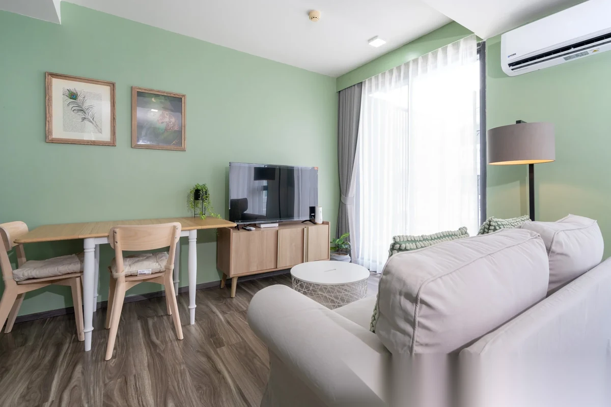 Апартаменты студия в ЖК The Deck Patong · Патонг · Выход к бассейну — фото 11
