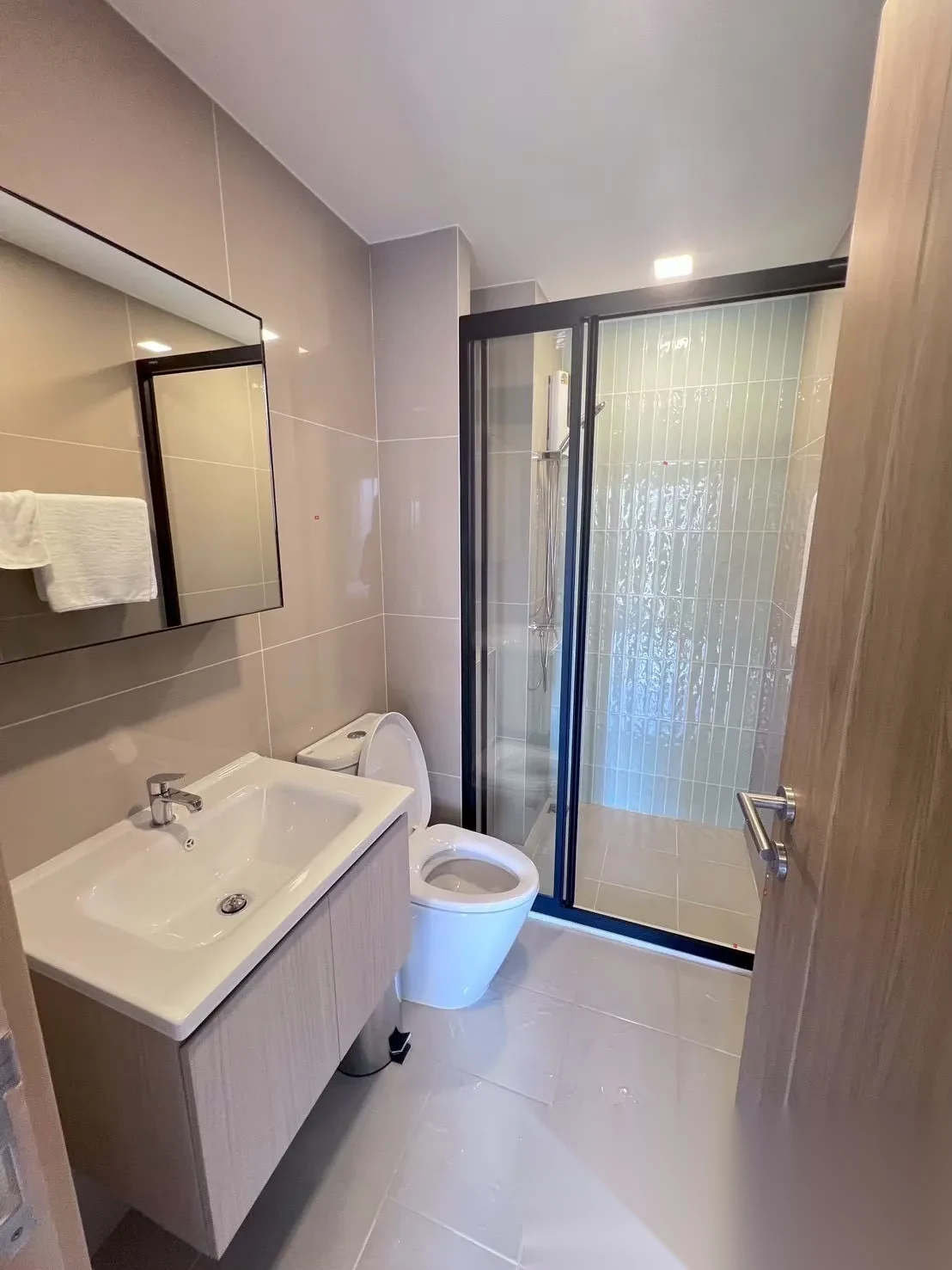1 Bedroom Apartment for rent at THE BASE Bukit complex · Wichit — photo 4