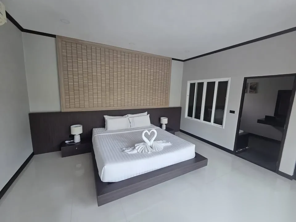2 Bedroom Villa for rent at Tropical Green Estate complex · Rawai · Pool View — photo 4