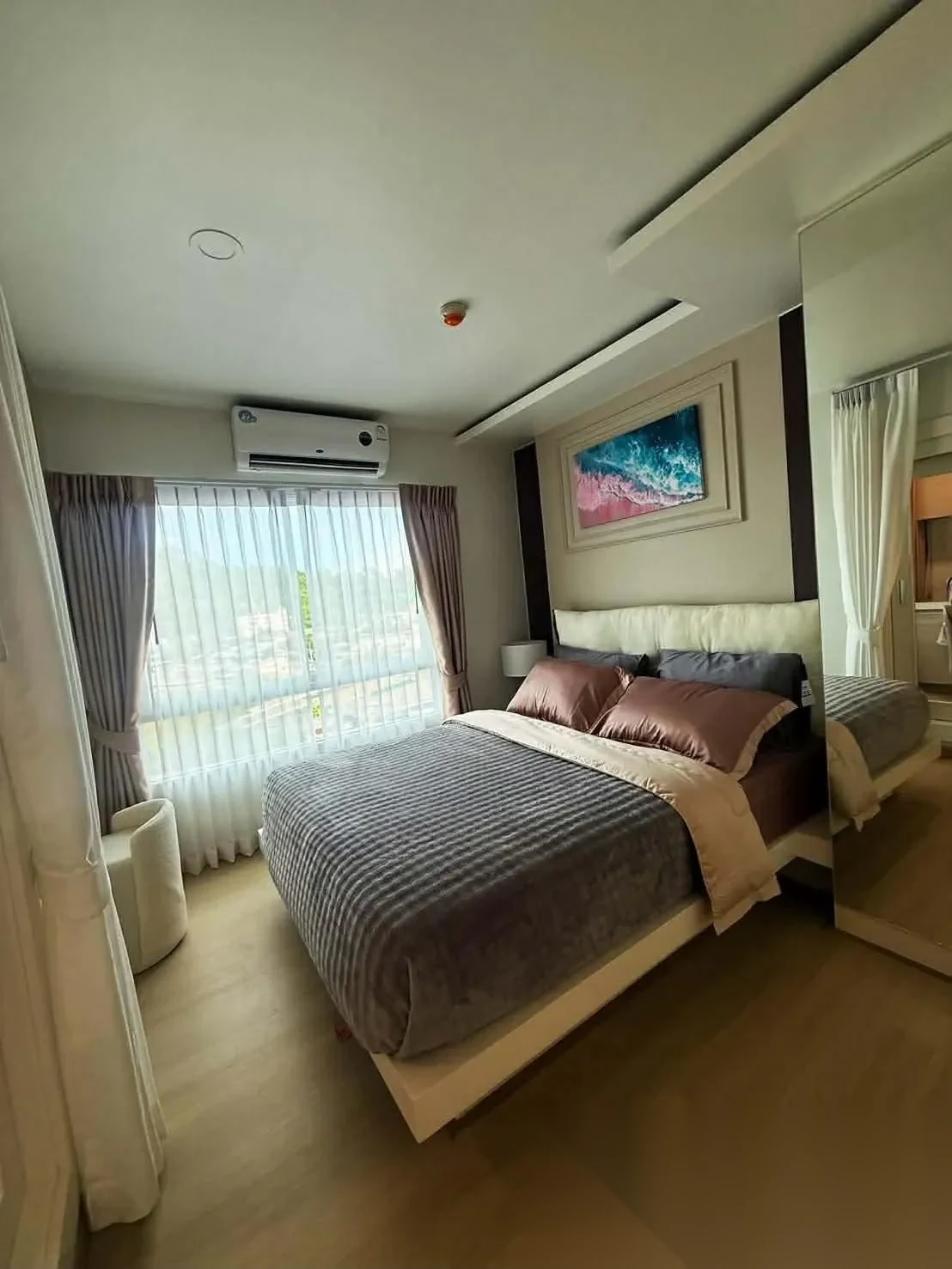 1 Bedroom Apartment for rent at The Scene complex · Kathu — photo 2