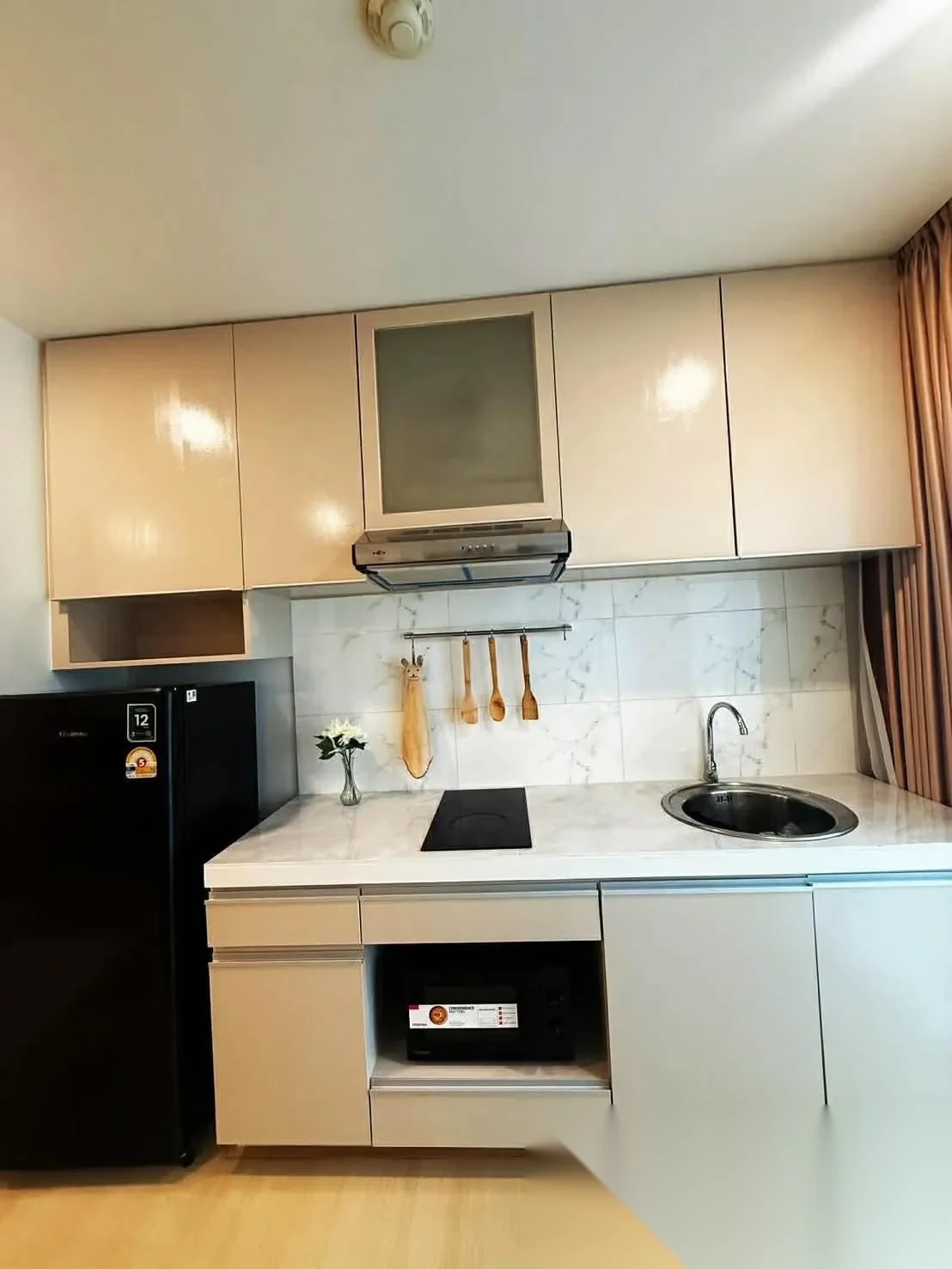 1 Bedroom Apartment for rent at The Scene complex · Kathu — photo 10