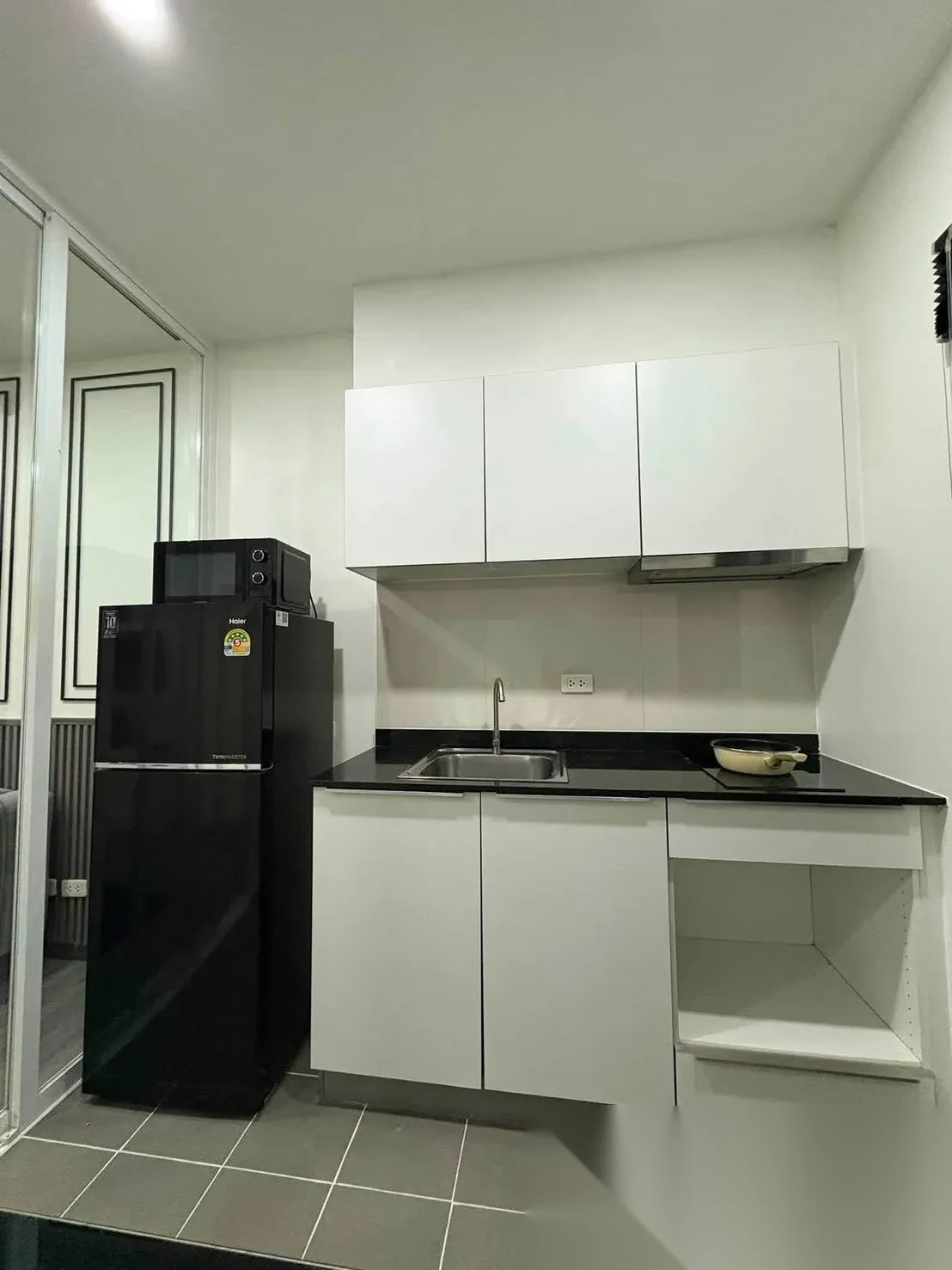1 Bedroom Apartment for rent at The Base Uptown complex · Phuket Town · Garden View — photo 6