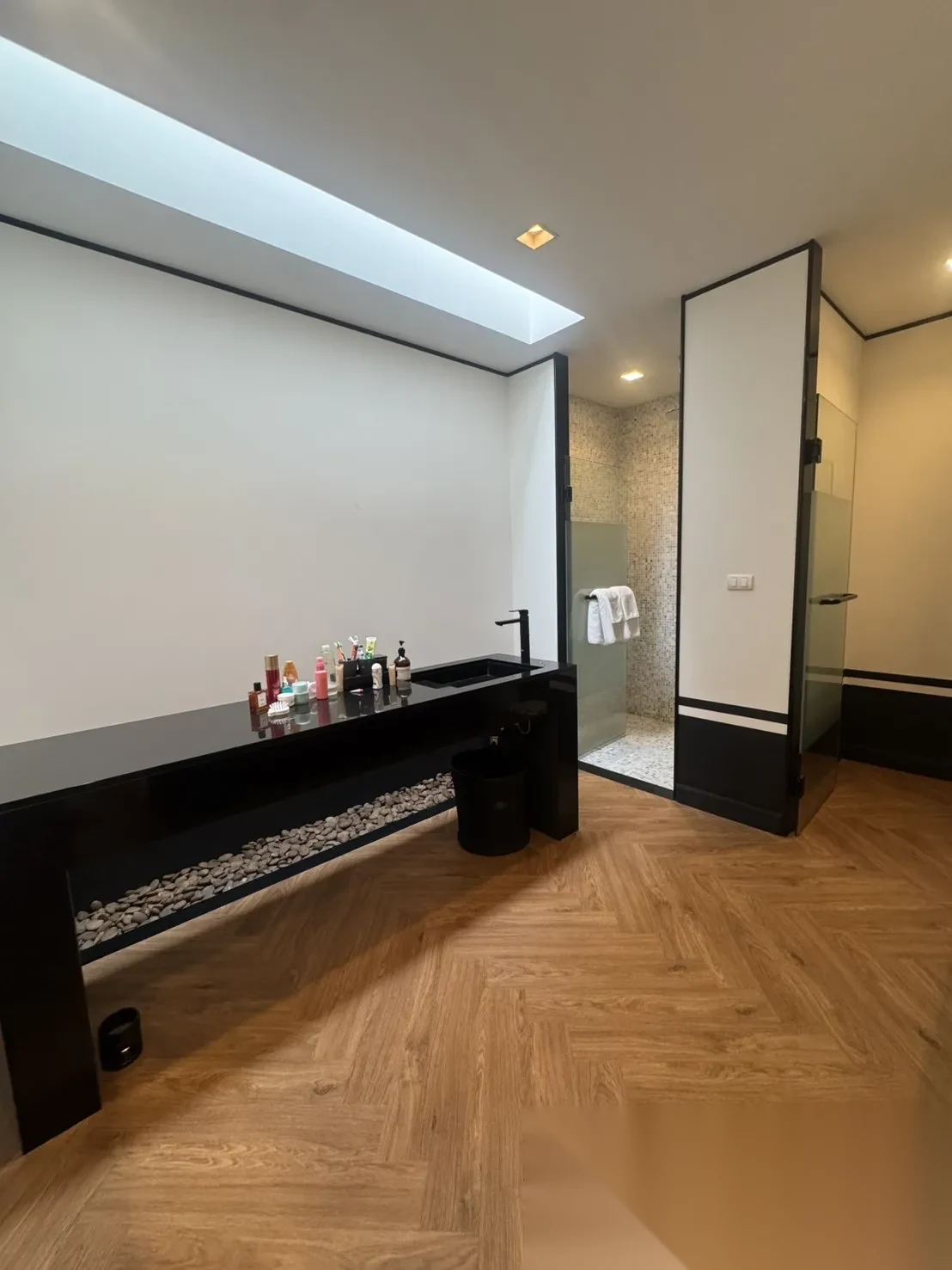 3 Bedroom Villa for rent at Mono Luxury Villa Pasak complex · Si Sunthon — photo 9