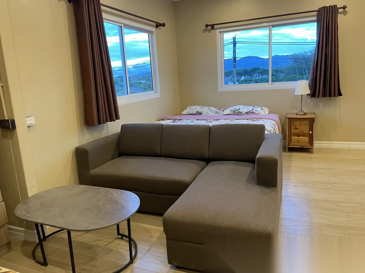 Апартаменты студия в ЖК Sweet Bungalows · Си Сунтон · Вид в сад — фото 3