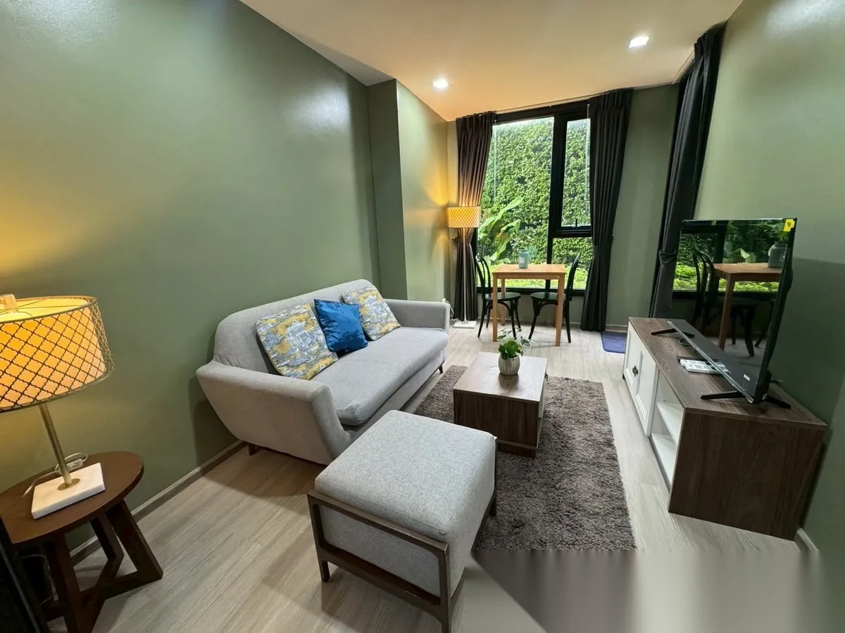 Апартаменты 1BR в ЖК THE BASE Central Phuket · Вичит · Вид в сад — фото 7