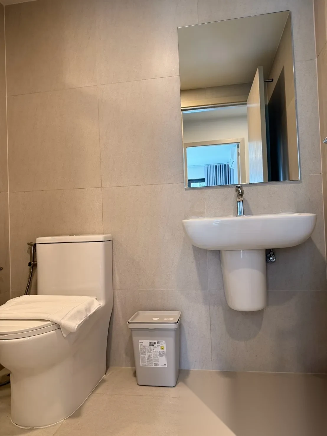 Апартаменты 1BR в ЖК The Origin Kathu-Patong · Кату · Вид на бассейн — фото 9