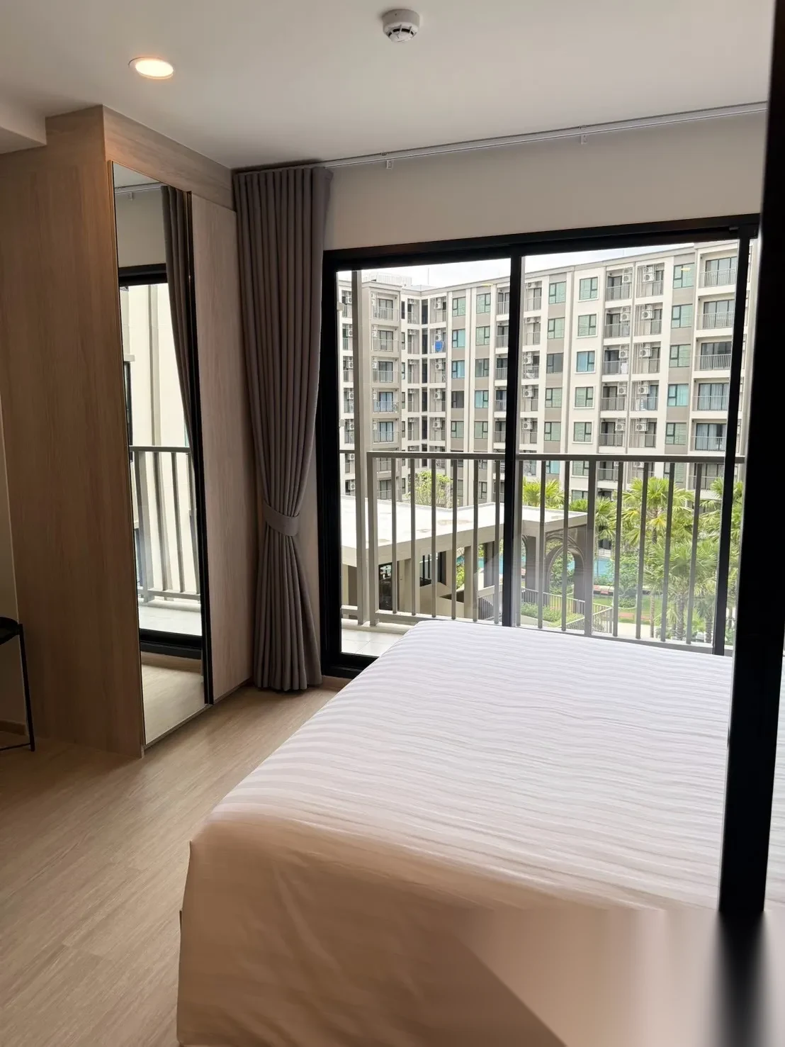 1 Bedroom Apartment for rent at The Origin Kathu-Patong complex · Kathu · Pool View — photo 10