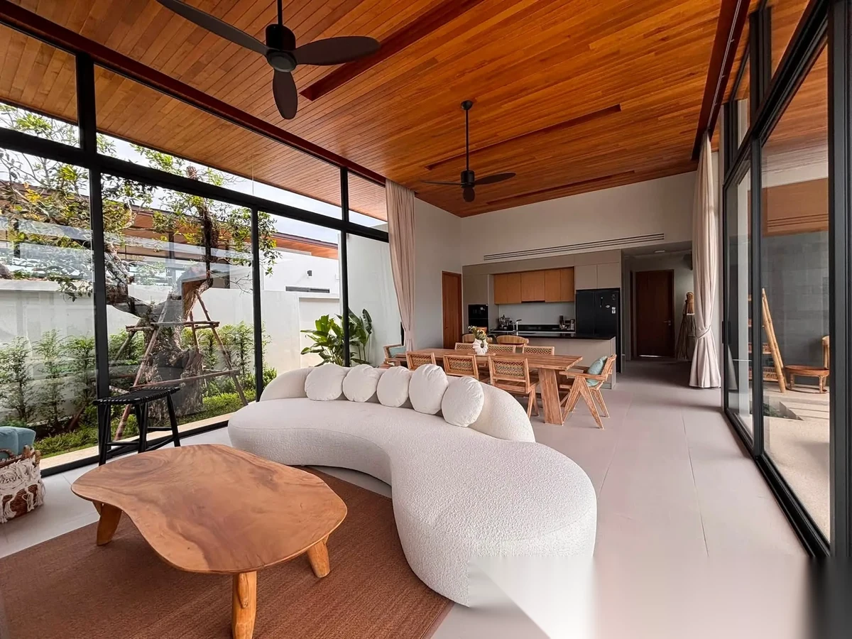 Вилла 3BR в комплексе Botanica Four Seasons - Spring Zen · Теп Красаттри · Вид на бассейн — фото 4