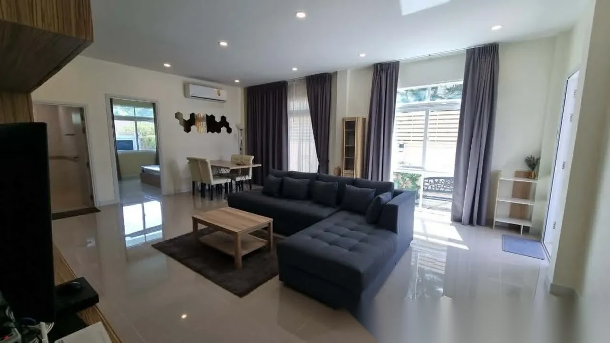 3 Bedroom Villa for rent at Hideaway Valley Chalong complex · Chalong · Pool Access — photo 9