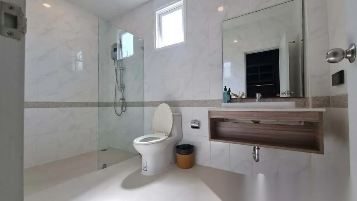 3 Bedroom Villa for rent at Hideaway Valley Chalong complex · Chalong · Pool Access — photo 11