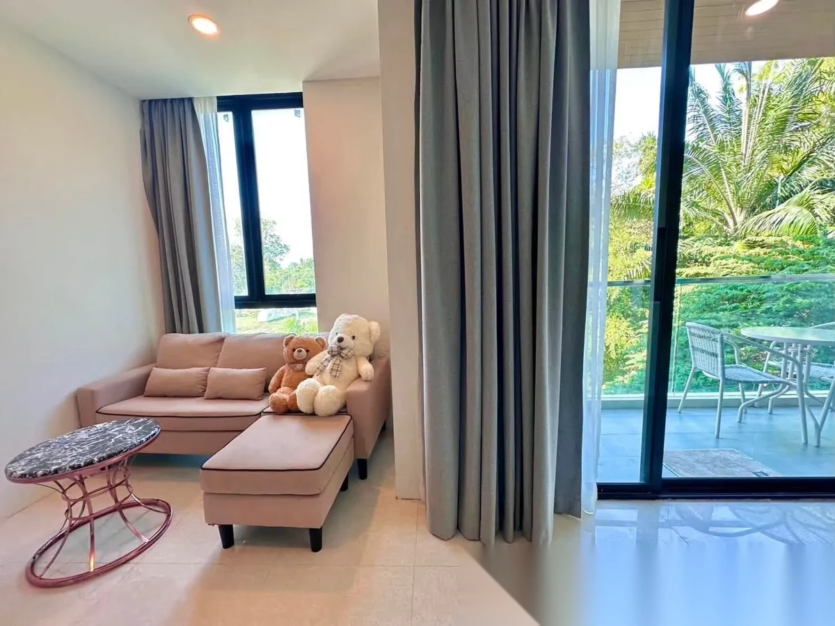 1 Bedroom Apartment for rent at Viva Patong complex · Patong · Pool Access — photo 4