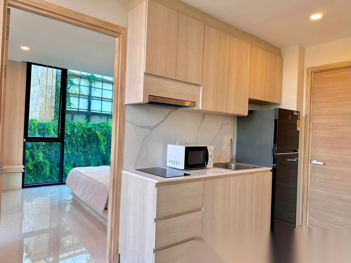 1 Bedroom Apartment for rent at Viva Patong complex · Patong · Pool Access — photo 5