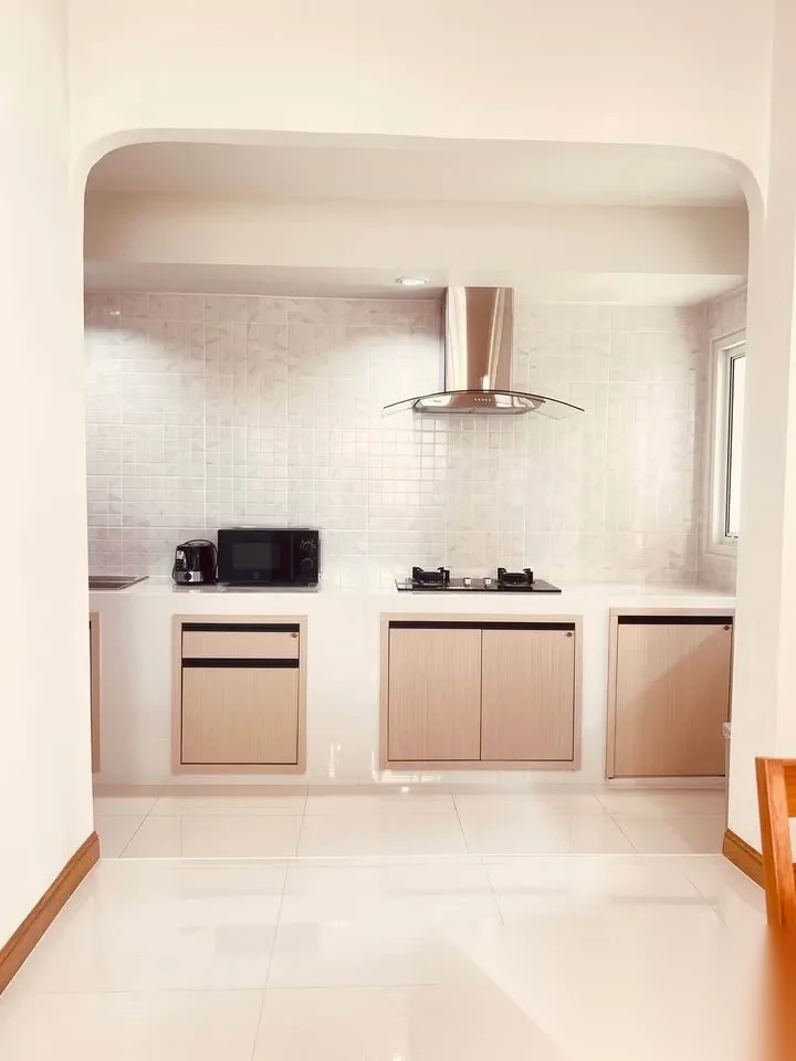 3 Bedroom House for rent at Baan Suan Neramit 1 complex · Si Sunthon · Garden View — photo 4