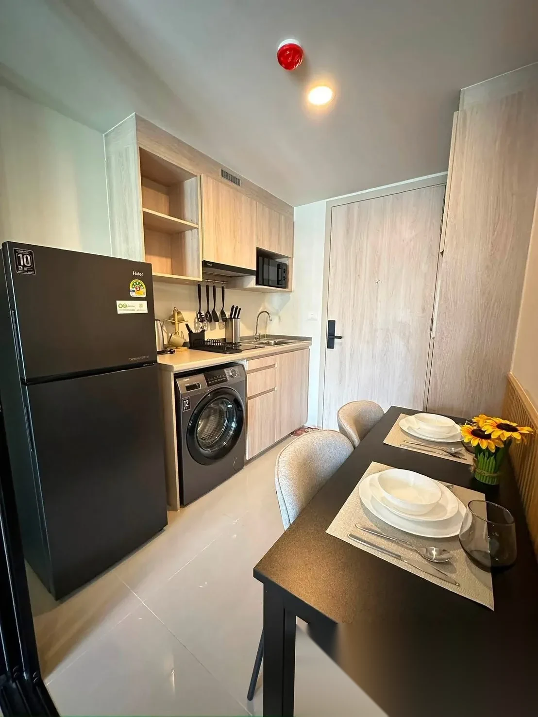 1 Bedroom Apartment for rent at The Origin Kathu-Patong complex · Kathu · Pool View — photo 4