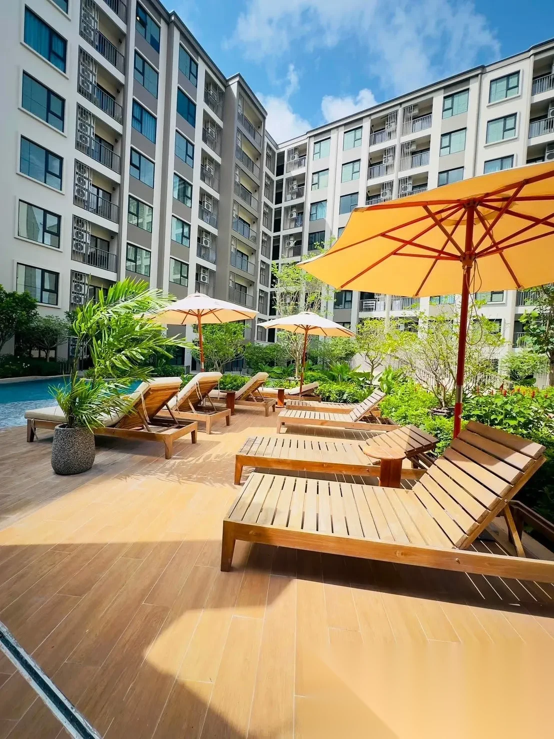 1 Bedroom Apartment for rent at The Origin Kathu-Patong complex · Kathu · Pool View — photo 9