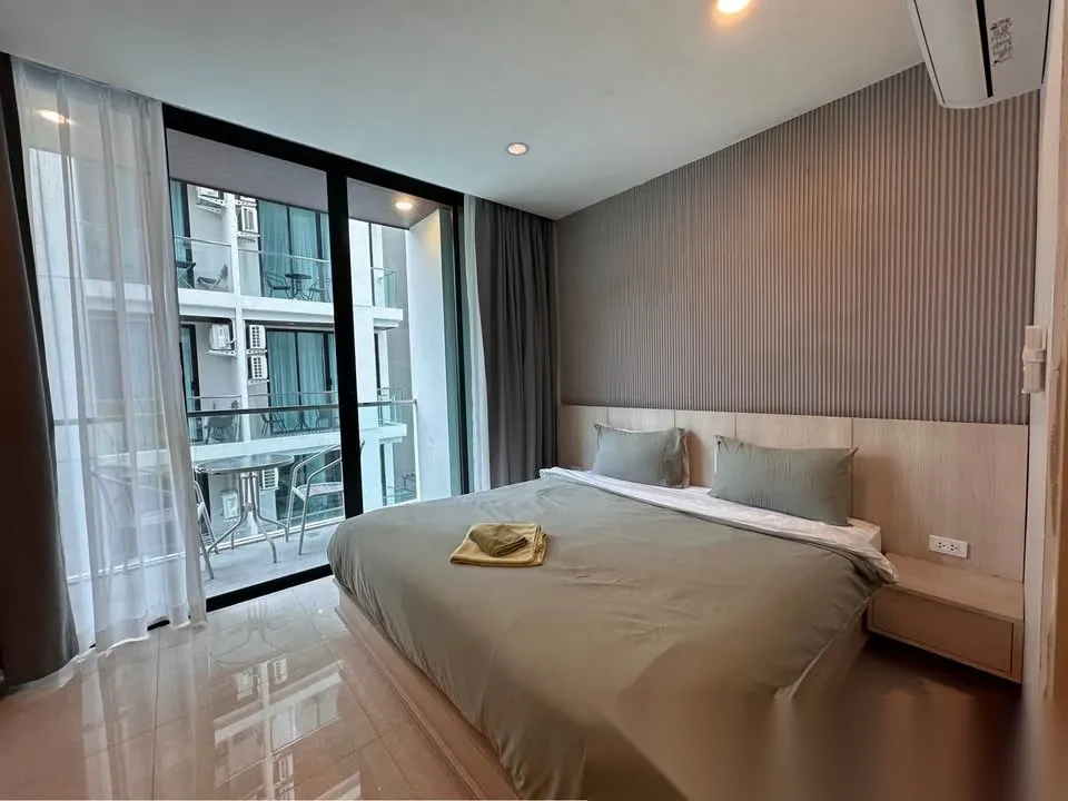 Апартаменты 1BR в ЖК Viva Patong · Патонг · Вид на бассейн — фото 9