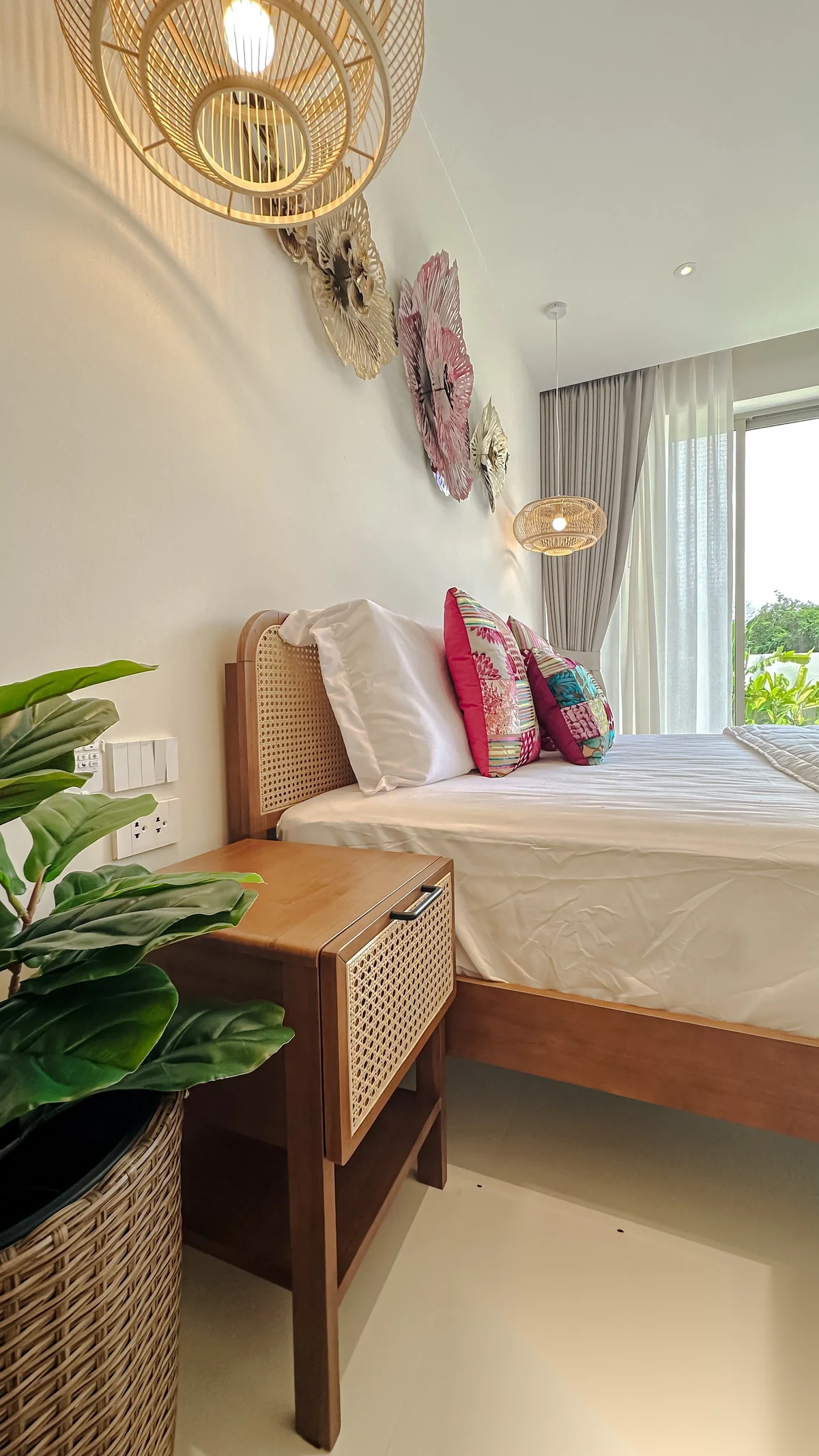 5 Bedroom Villa for rent at Trichada Essence complex · Thep Krasattri · Pool View — photo 9