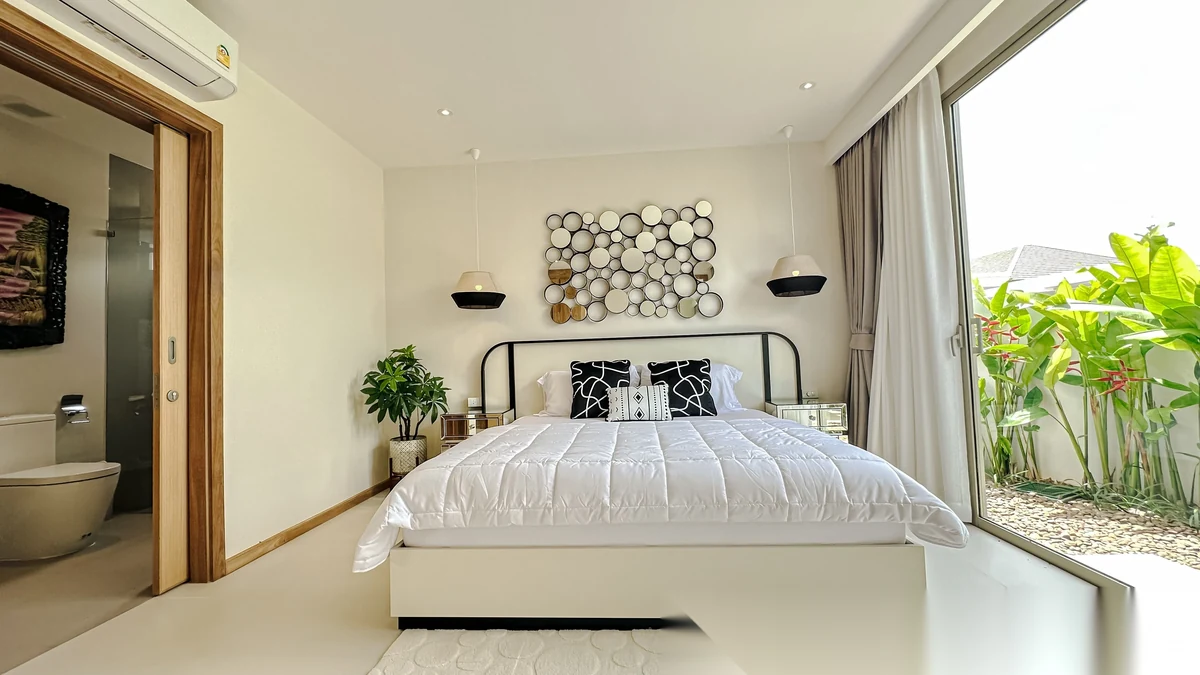5 Bedroom Villa for rent at Trichada Essence complex · Thep Krasattri · Pool View — photo 12
