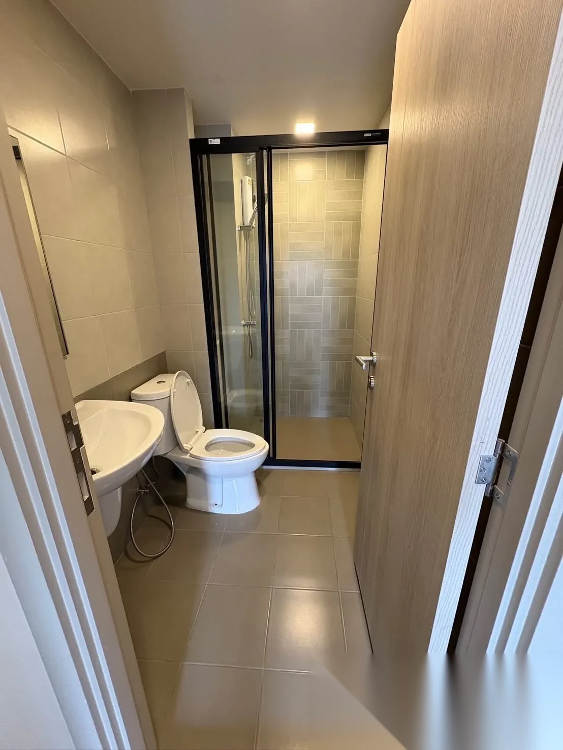 Апартаменты 1BR в ЖК Dcondo Reef Phuket · Кату · Выход к бассейну — фото 4