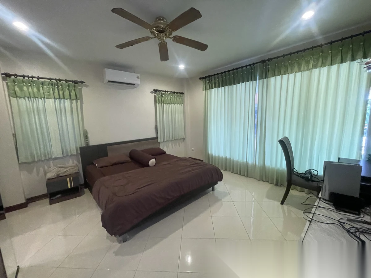 4 Bedroom Villa for rent at Patak Villa complex · Chalong · Pool Access — photo 6
