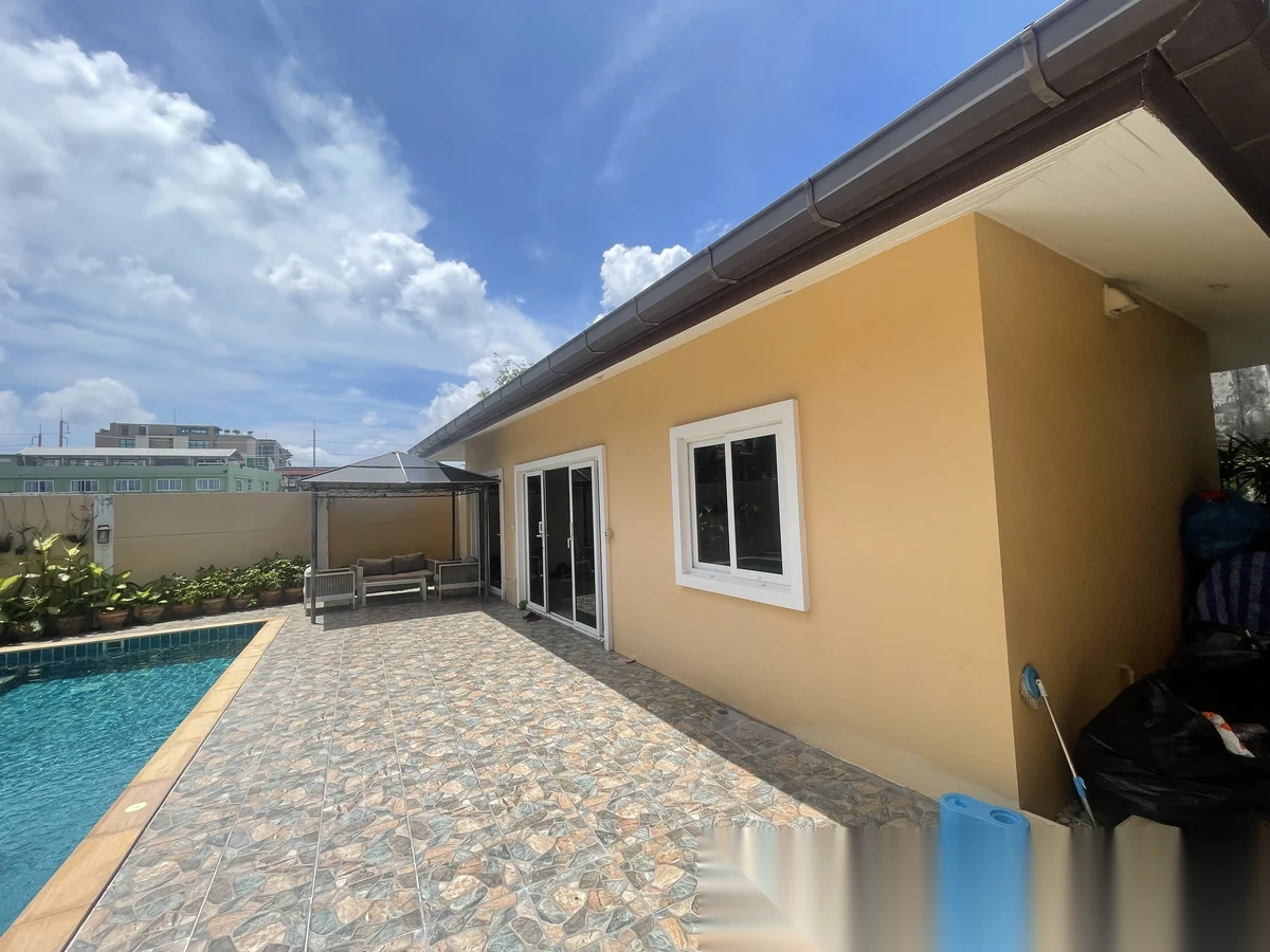 4 Bedroom Villa for rent at Patak Villa complex · Chalong · Pool Access — photo 11