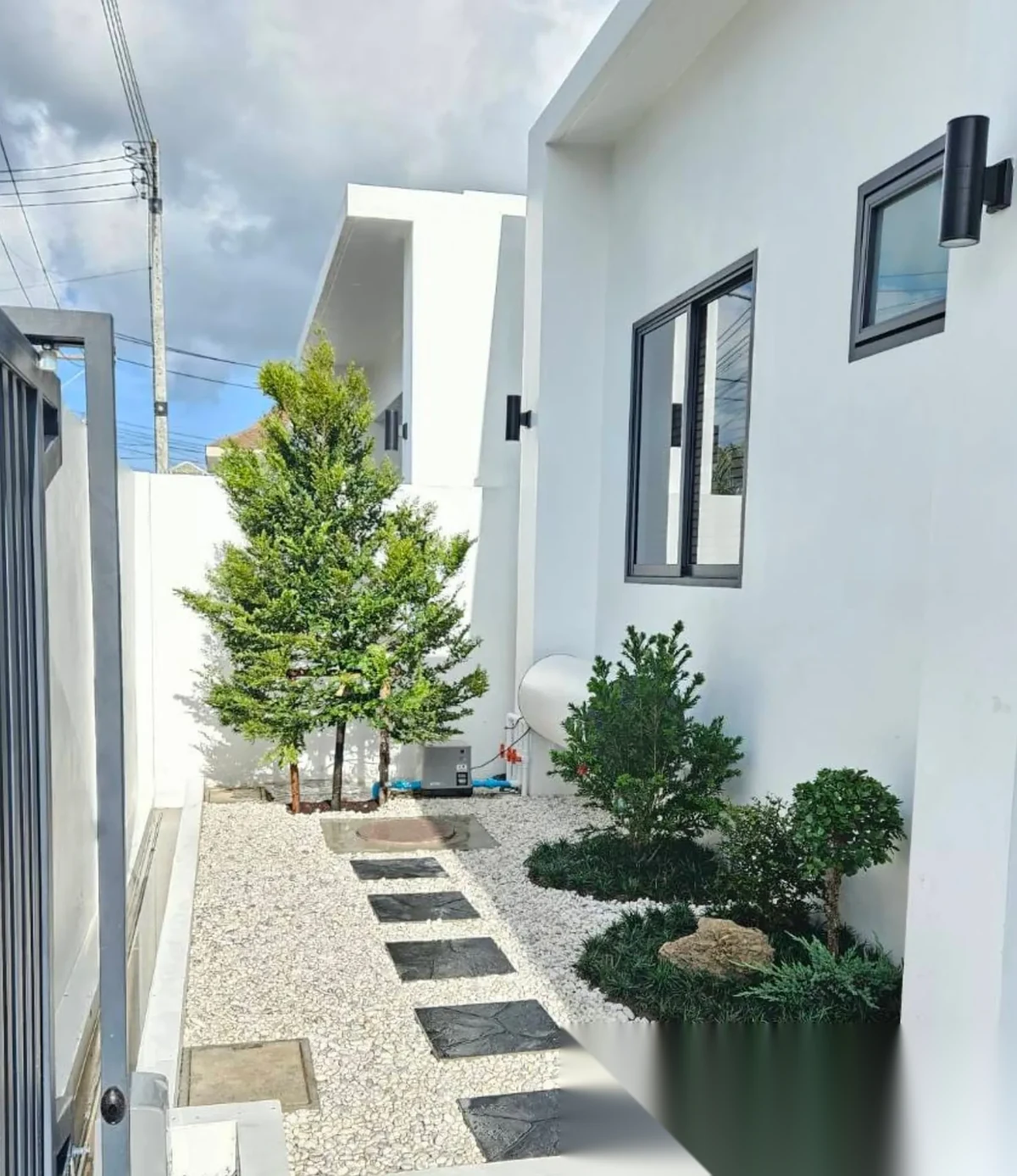 3 Bedroom Villa for rent at The Elegance by Phirunda complex · Chalong · Pool View — photo 4