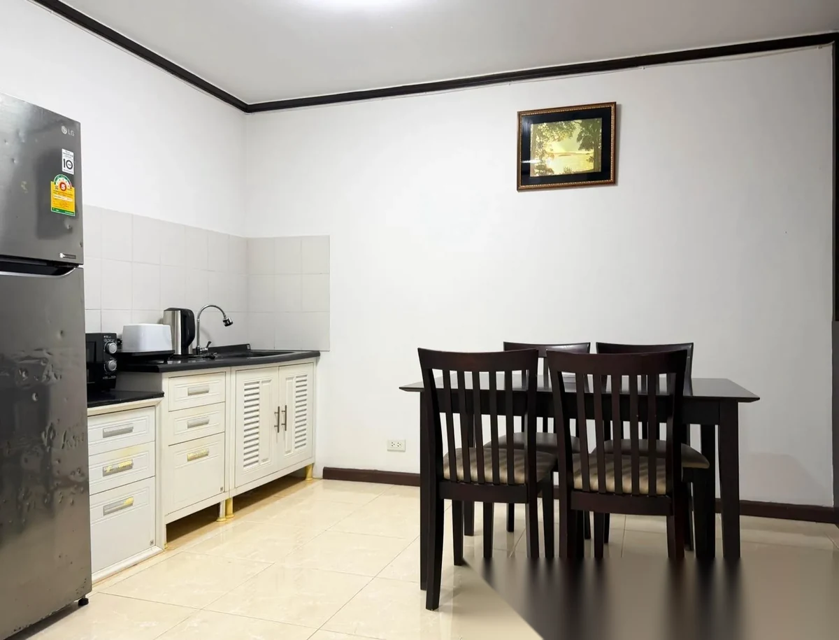 1 Bedroom Apartment for rent at Patong Tower complex · Patong — photo 2
