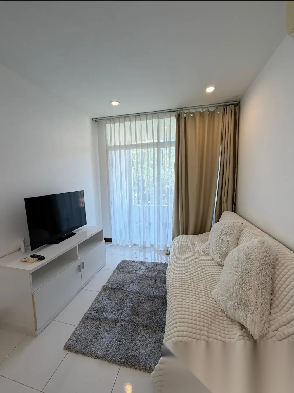 1 Bedroom Apartment for rent at Living Residence Phuket complex · Wichit — photo 2