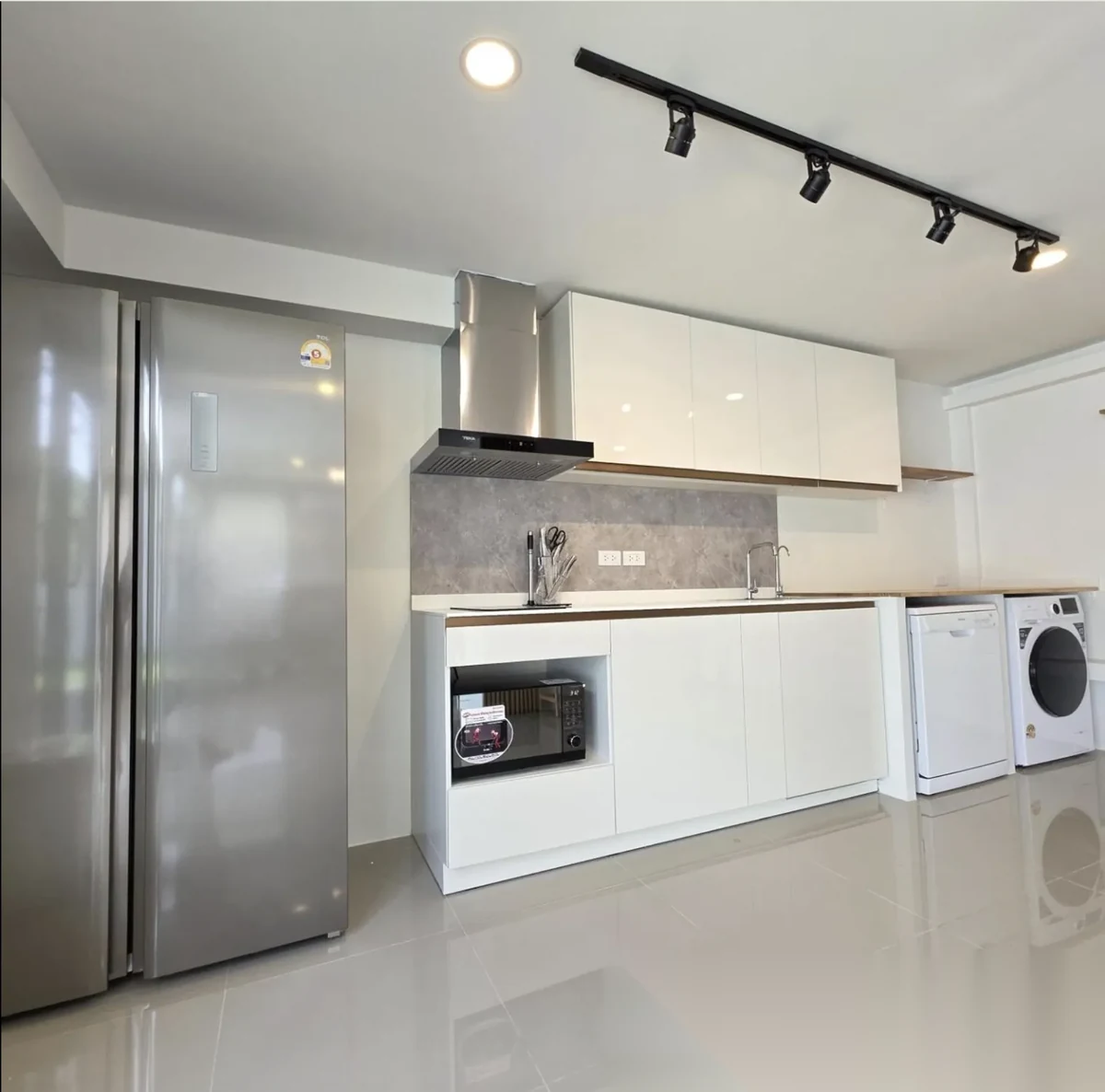 2 Bedroom House for rent at Baan Promphun Paklok complex · Pa Khlok · Garden View — photo 5