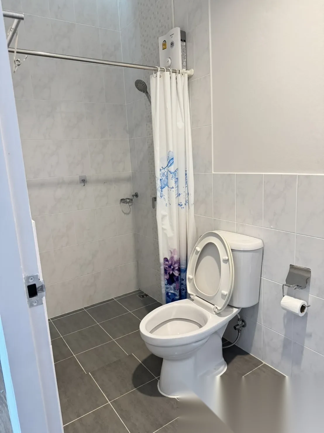 Таунхаус 2BR в комплексе Garden Place Village · Теп Красаттри · Вид в сад — фото 12