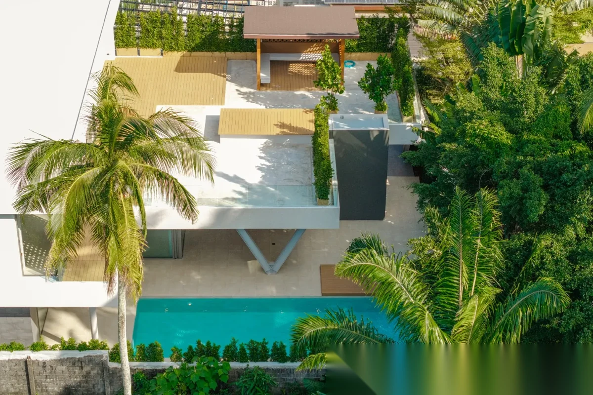 4 Bedroom Villa for sale at Tanode Villas 2 complex · Choeng Thale · Garden View — photo 8