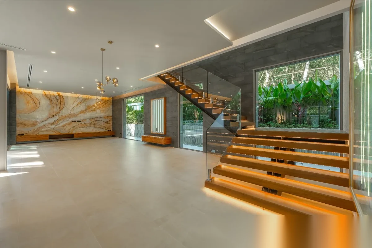 4 Bedroom Villa for sale at Tanode Villas 2 complex · Choeng Thale · Garden View — photo 33