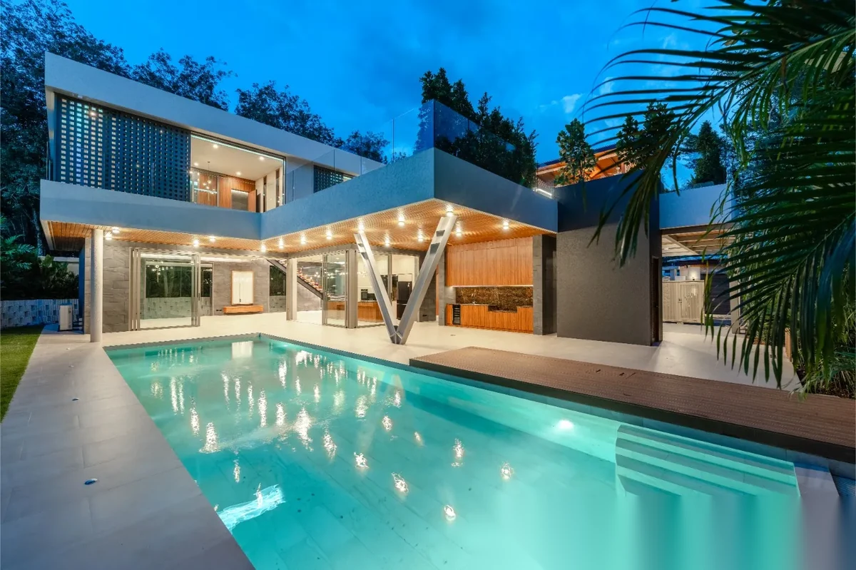 4 Bedroom Villa for sale at Tanode Villas 2 complex · Choeng Thale · Garden View — photo 79