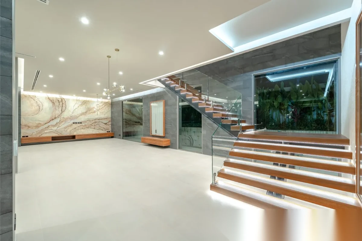 4 Bedroom Villa for sale at Tanode Villas 2 complex · Choeng Thale · Garden View — photo 82