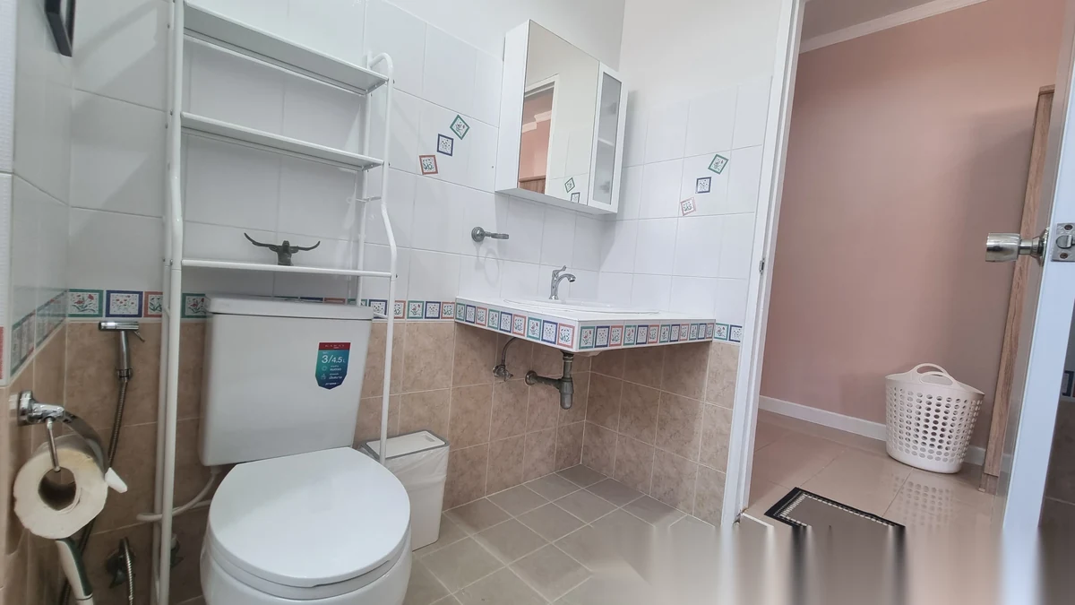 Дом 3BR в комплексе Phuket Villa Morning Star · Пхукет-таун · Выход к бассейну — фото 9
