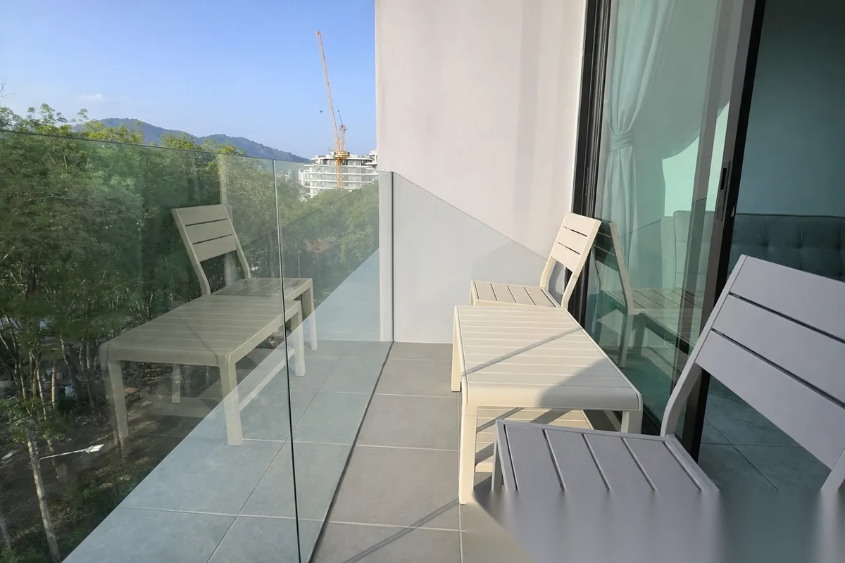 Апартаменты 1BR в ЖК Utopia Loft · Раваи · Выход к бассейну — фото 2