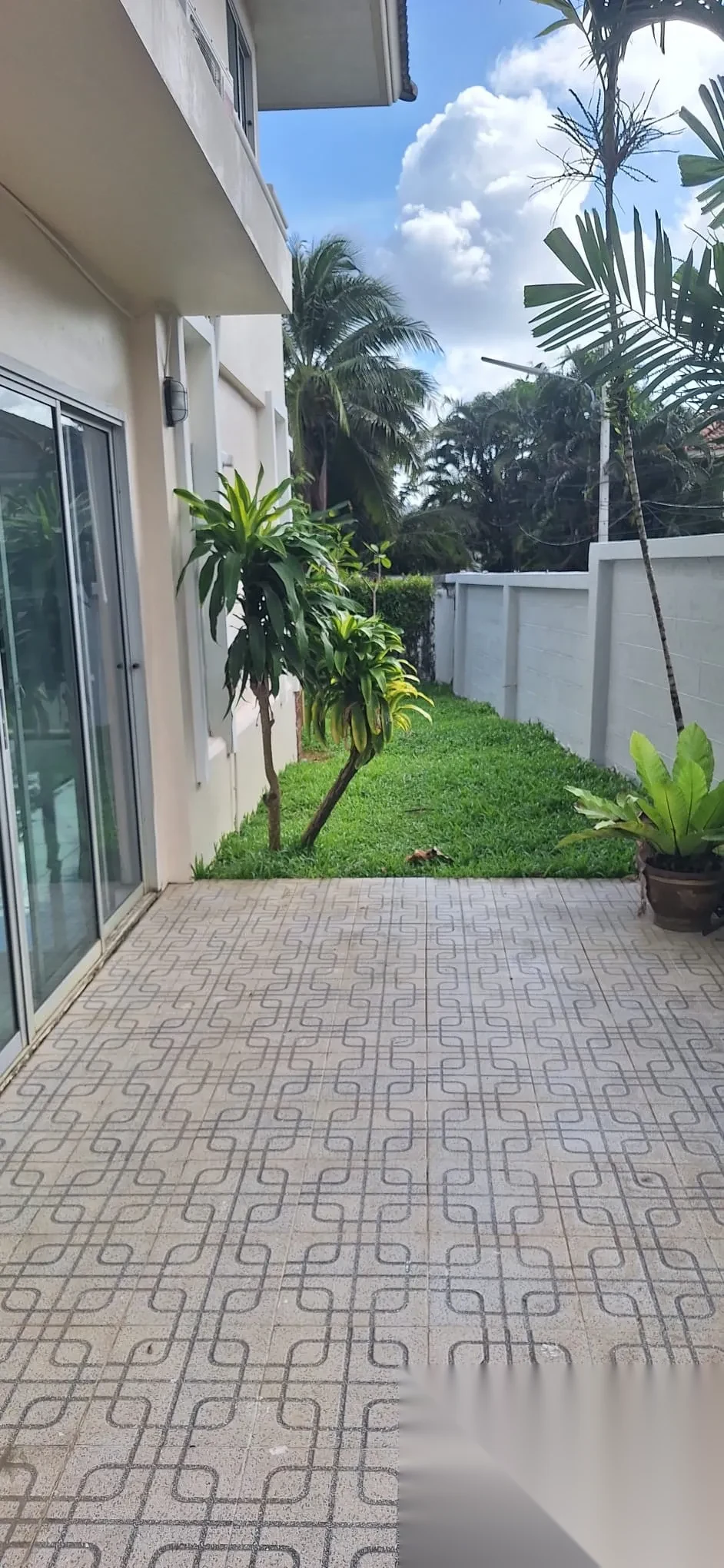 3 Bedroom House for rent at Supalai Hills complex · Si Sunthon — photo 9