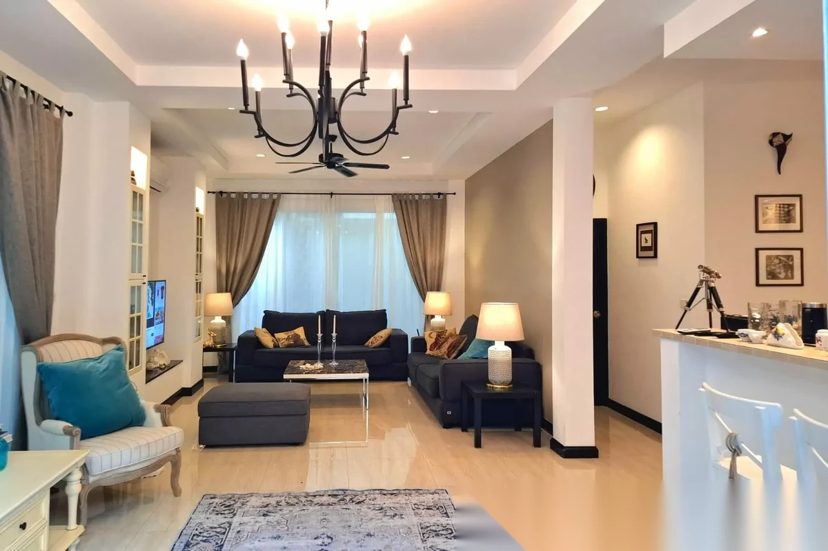 Вилла 3BR в комплексе Saiyuan Med Village · Раваи · Вид на бассейн — фото 7